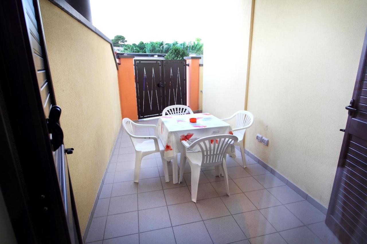 Bilocale Orange Apartment Gallipoli Exterior foto