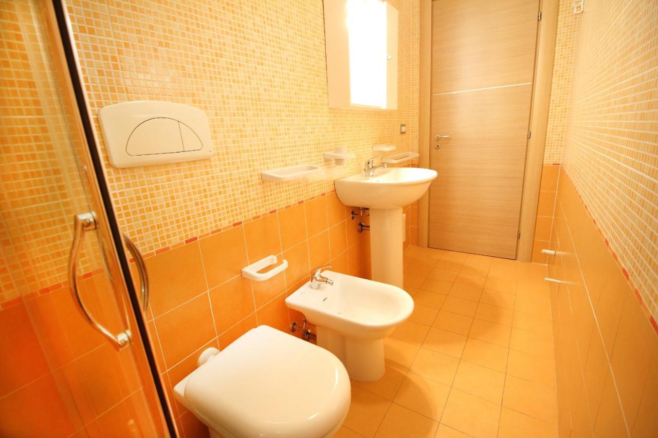 Bilocale Orange Apartment Gallipoli Exterior foto